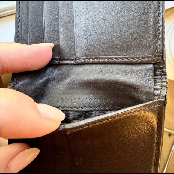 Gucci Black Guccissima Web Bifold Wallet - Picture 9 of 9